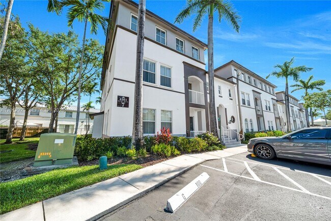 Building Photo - 4361 SW 160th Ave