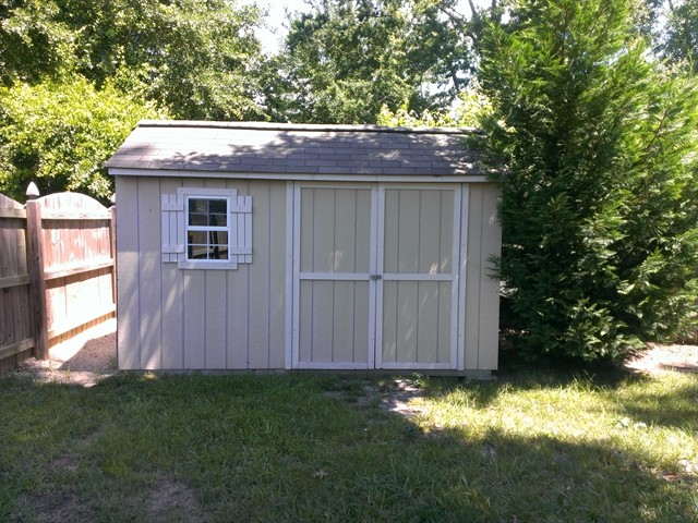 Building Photo - 4001 Crowfield Dr