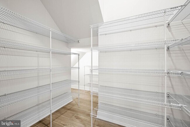 Building Photo - 104 Lizabetta Ln