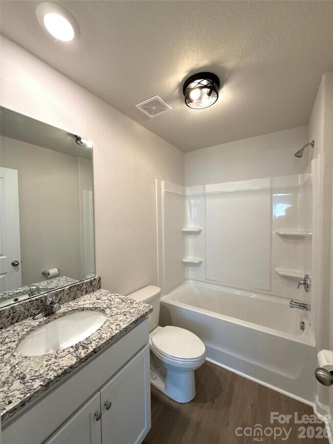 Building Photo - 6225 Lowe Ln