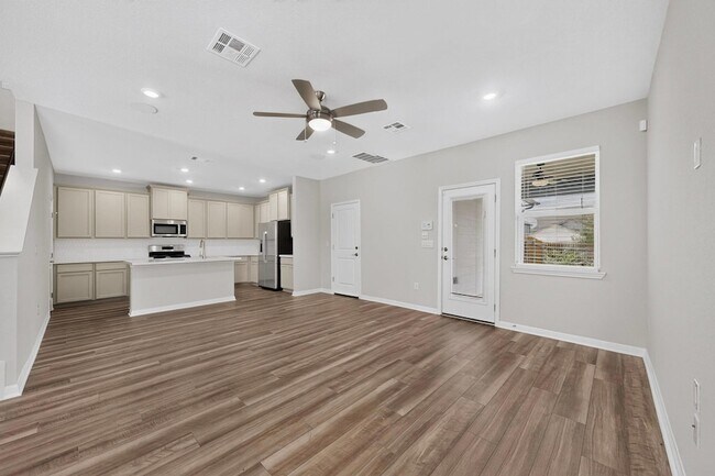 Building Photo - 13817 Gilwell Dr