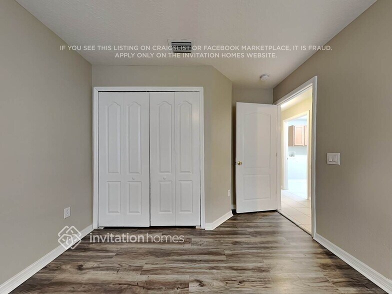 Building Photo - 19250 Fishermans Bend Dr