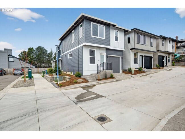 Building Photo - 4077 SW McKinley St