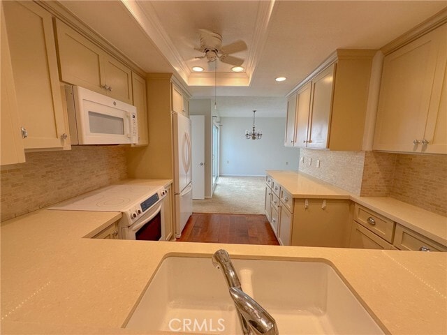 Building Photo - 2161 Via Mariposa E