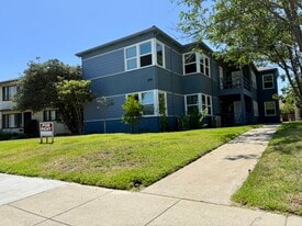 Building Photo - 809 N. Adams St.