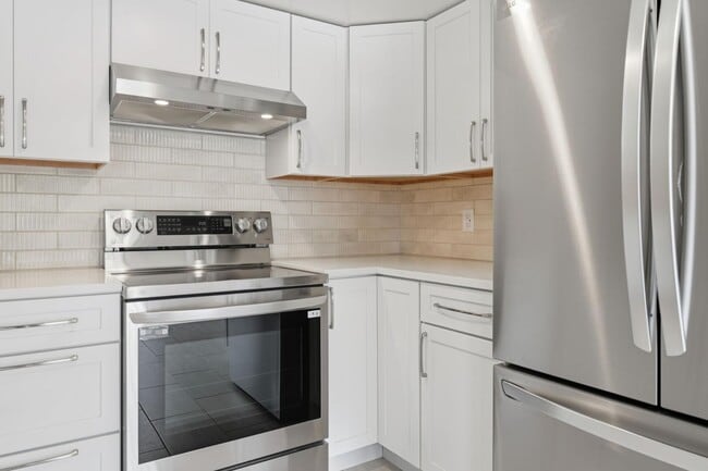 Building Photo - 709 Copper Dr