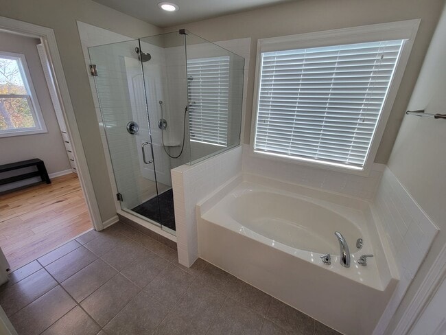 Building Photo - 416 Jones Peak Dr