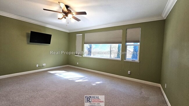 Building Photo - 5 Bedroom Carmichael Home + Large Bonus Room | 3-Car Garage & RV/Boat Parking