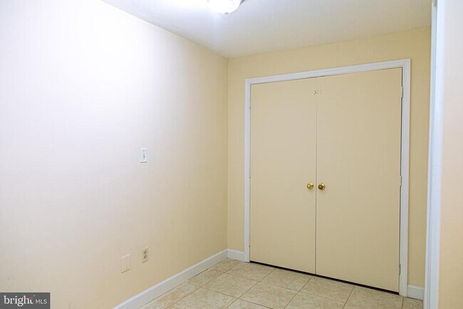Building Photo - 7029 Onyx Ct