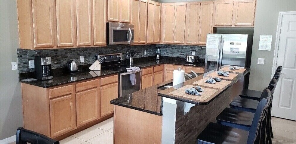 Building Photo - 4376 Acorn Ct