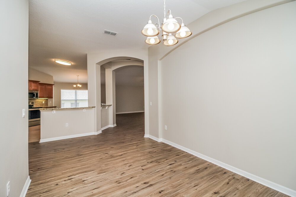 Building Photo - 30700 Pga Dr