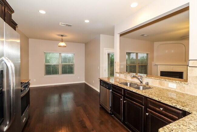 Building Photo - 4745 Carnegie Ct