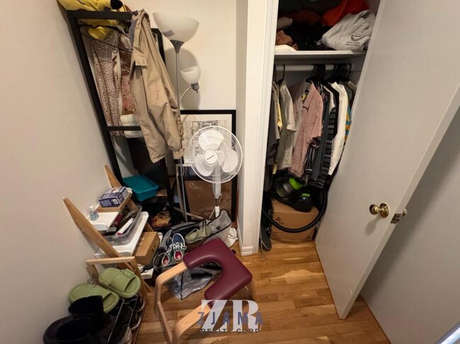 Building Photo - 2 bedroom in Brooklyn NY 11215
