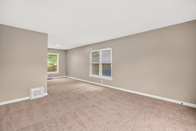 Building Photo - 3444 Kimberly Ave