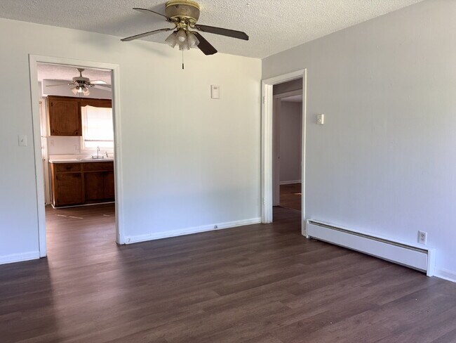 Building Photo - Affordable 2-Bedroom Duplex for Rent – Spartanburg, SC