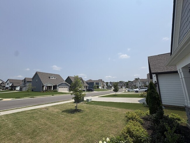 Building Photo - 5823 Bear Trl