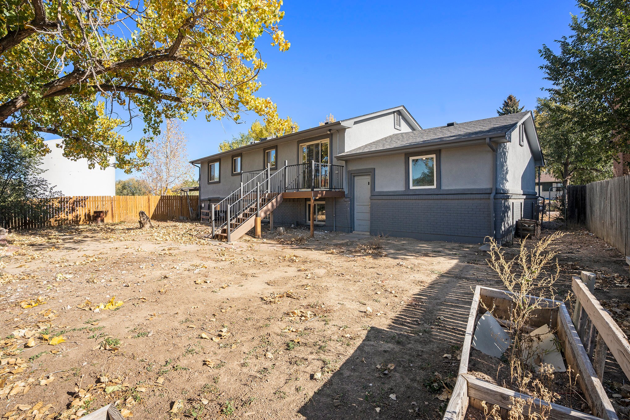 Building Photo - 7030 Metropolitan St