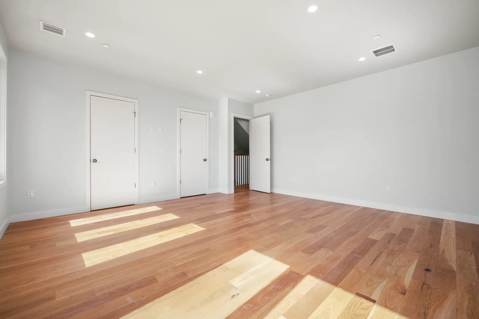 Building Photo - 147 Grampian Way