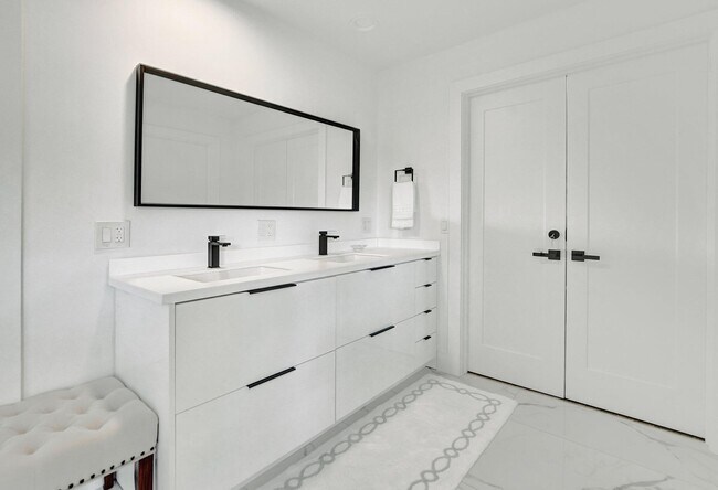 Building Photo - 7477 Campo Florido