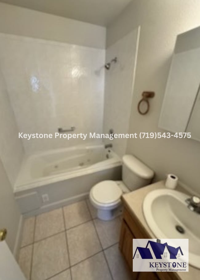 Building Photo - Back on the Market – 3 Bed / 3 Bath House in Pueblo West | $1,800