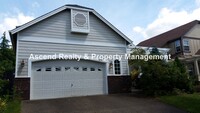 Building Photo - Price Improved! Bethany 4 Bed One Bed & Fu...