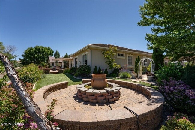 Building Photo - 7330 Island Queen Dr