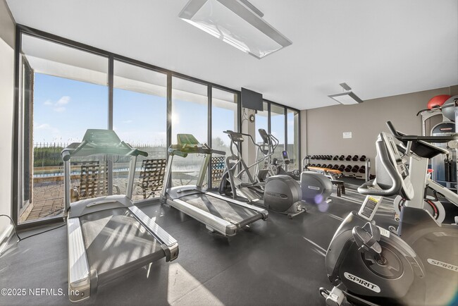 Building Photo - 1301 1st St S