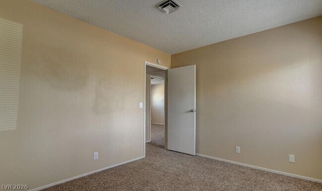 Building Photo - 3834 Cirrus Ave