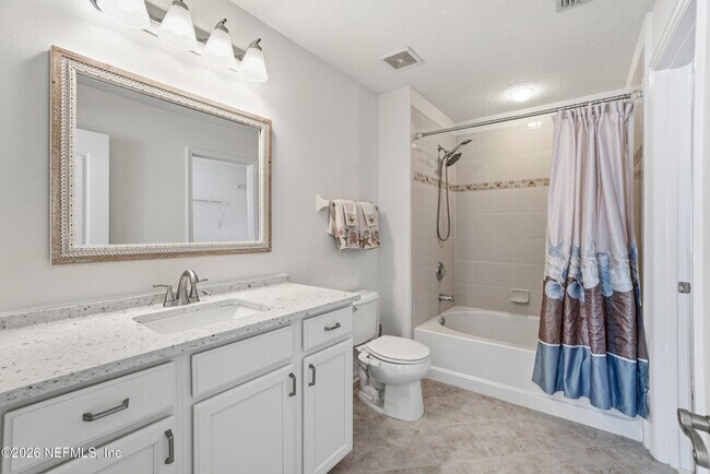 Building Photo - 6119 Bartram Village Dr