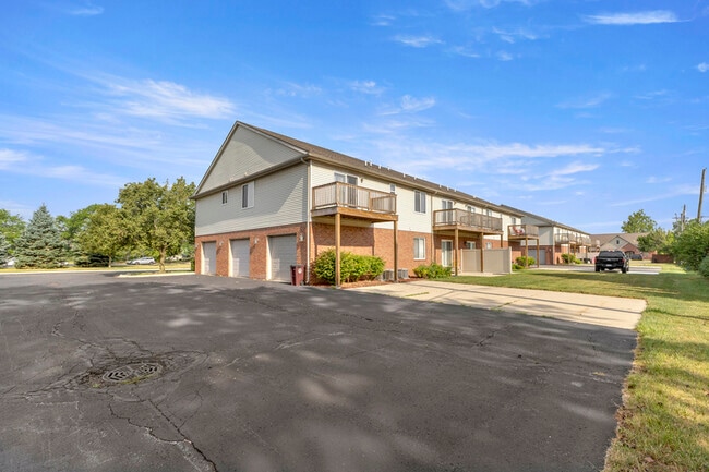Building Photo - 13181 Turnberry Ct