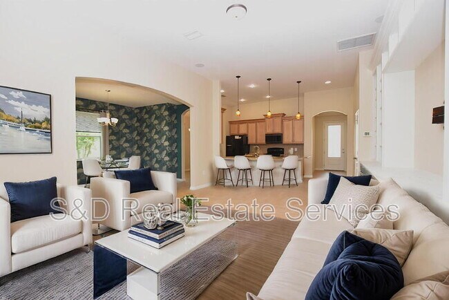 Building Photo - 5632 Aral Dr