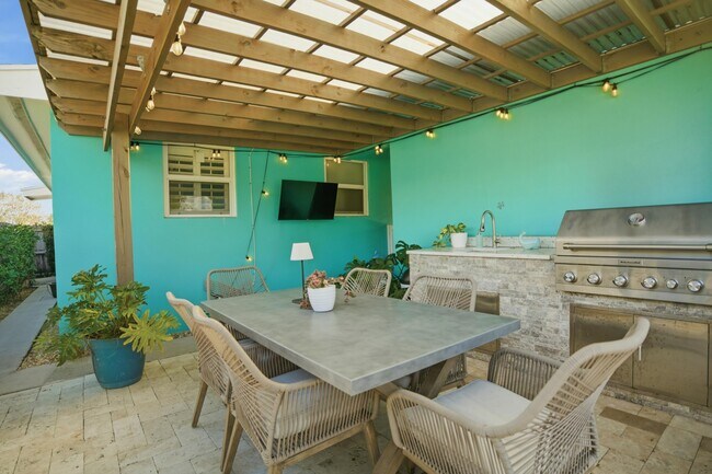 Building Photo - 525 N L St