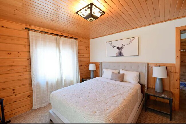 Building Photo - S3925 County Hwy BD