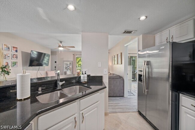 Building Photo - 3180 Seasons Way