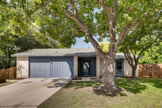 Building Photo - 16406 Spruce Cove St