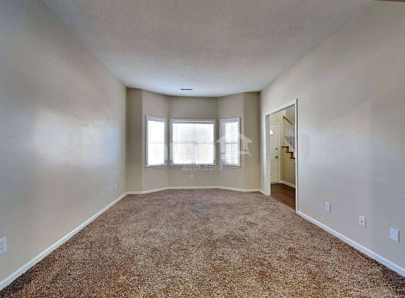 Building Photo - 106 Guildford Dr