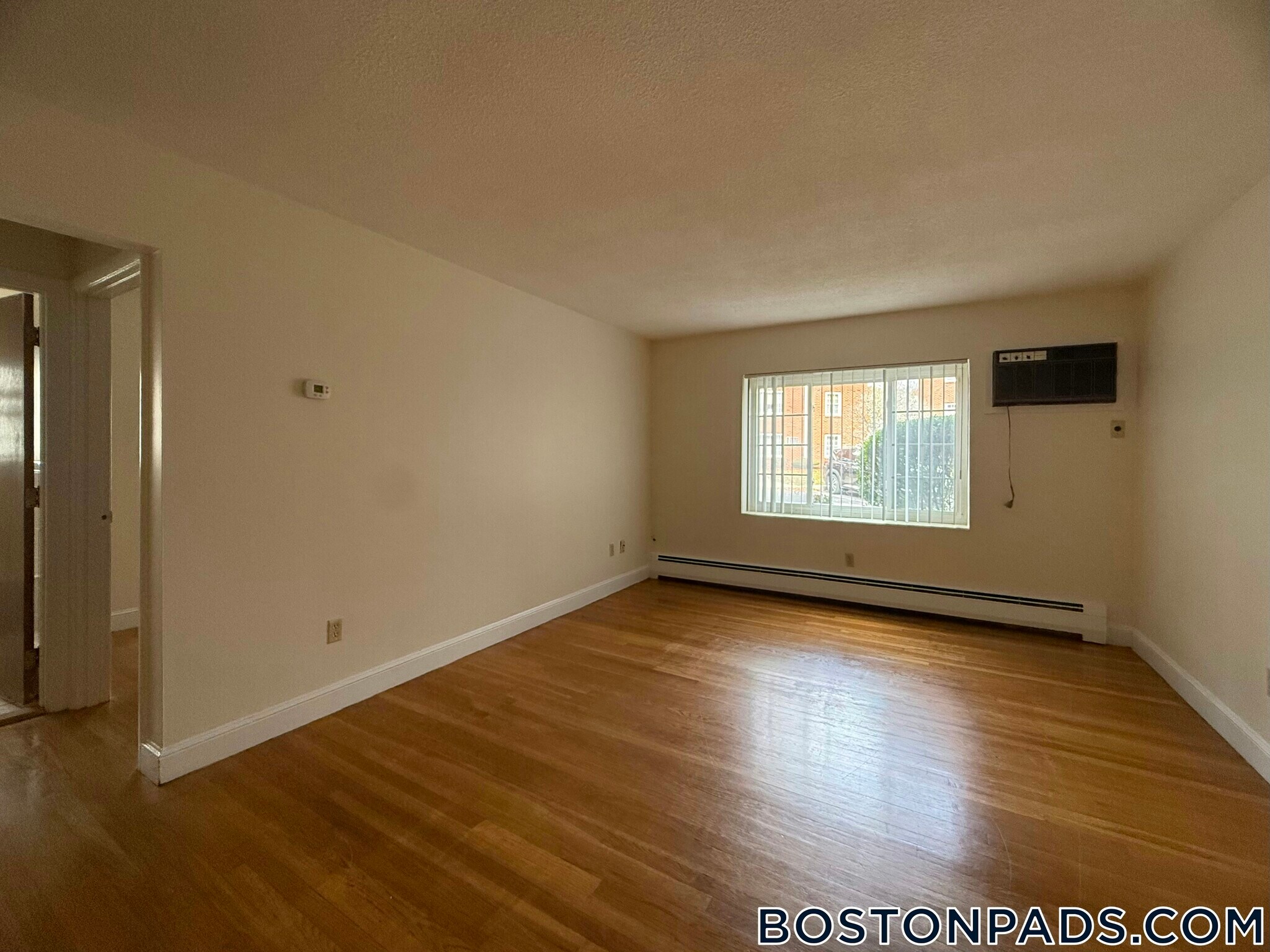 Building Photo - 11 Brattle St