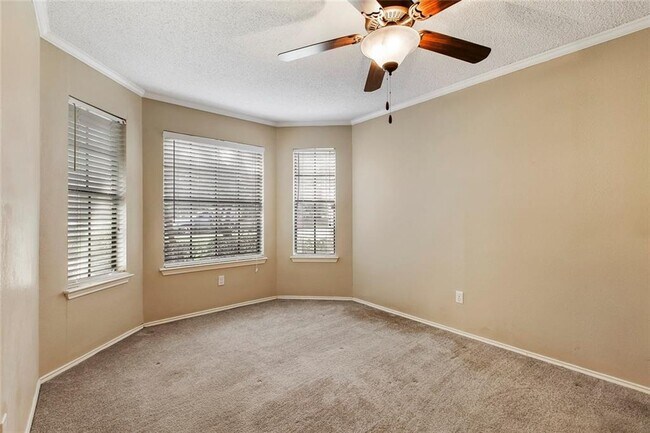 Building Photo - 10719 N Platt River Dr