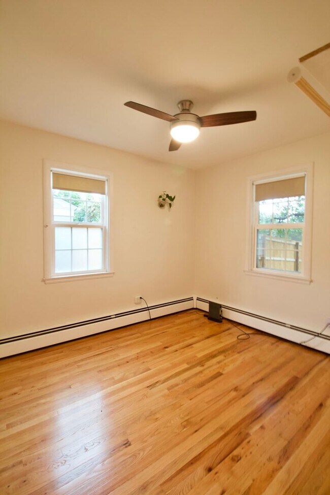 Building Photo - Sunny Sunnyside Bungalow with Finished Basement & Private Backyard Retreat