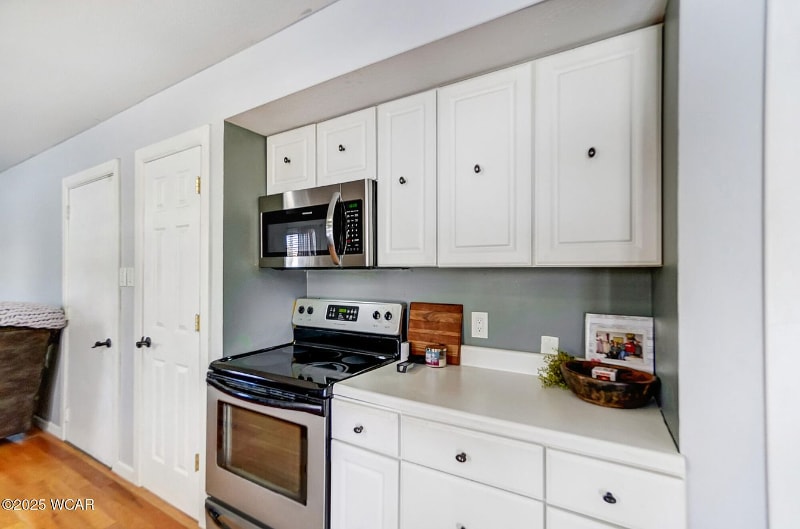 Building Photo - 111-15 75th Ave