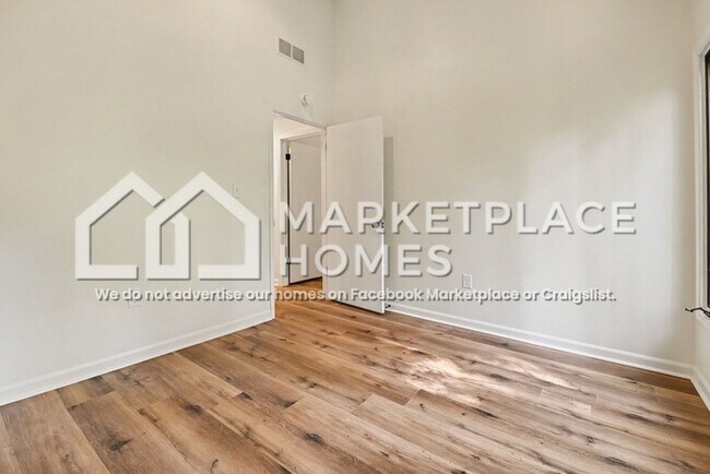 Building Photo - 1200 Mohican Trail