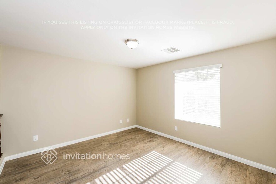 Building Photo - 7962 Valladolid Ave