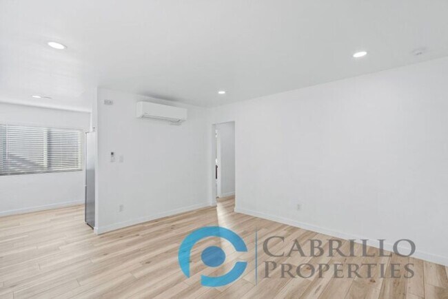Building Photo - 4665-4669 34th St