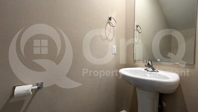Building Photo - 274 Moonstone Way