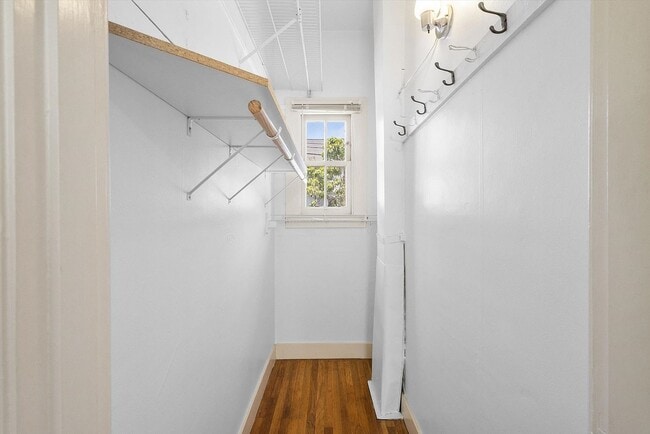 Building Photo - 1801 Alameda Ave
