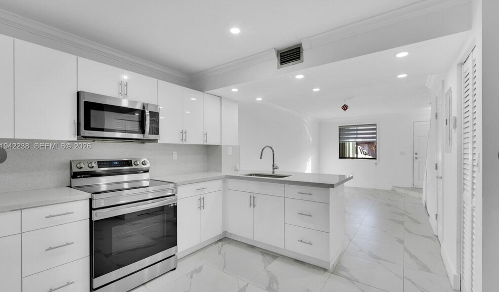 Building Photo - 1917 SW 107th Ave