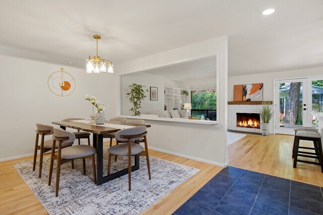 Building Photo - Pet-Friendly Rambler with Modern Updates and Great Layout