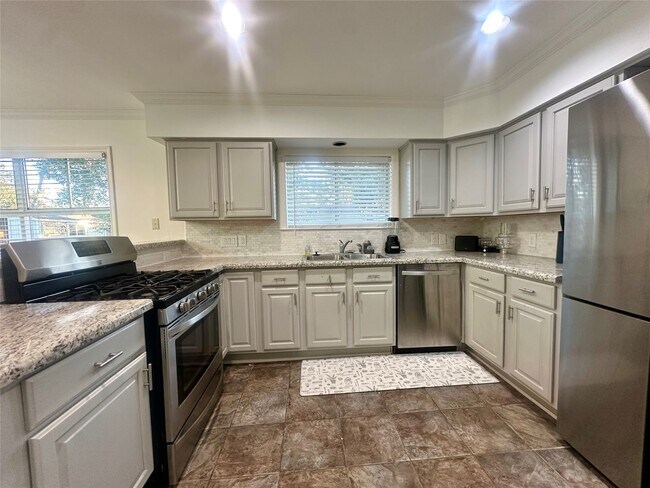 Building Photo - 5329 Pagewood Ln