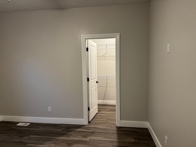 Building Photo - New Construction! West side location. 4br, 3bth, 2crg, Finished basement. All new stainless steel...