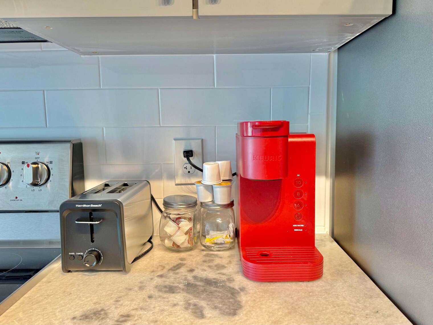 Building Photo - 525 Parkway Dr NE